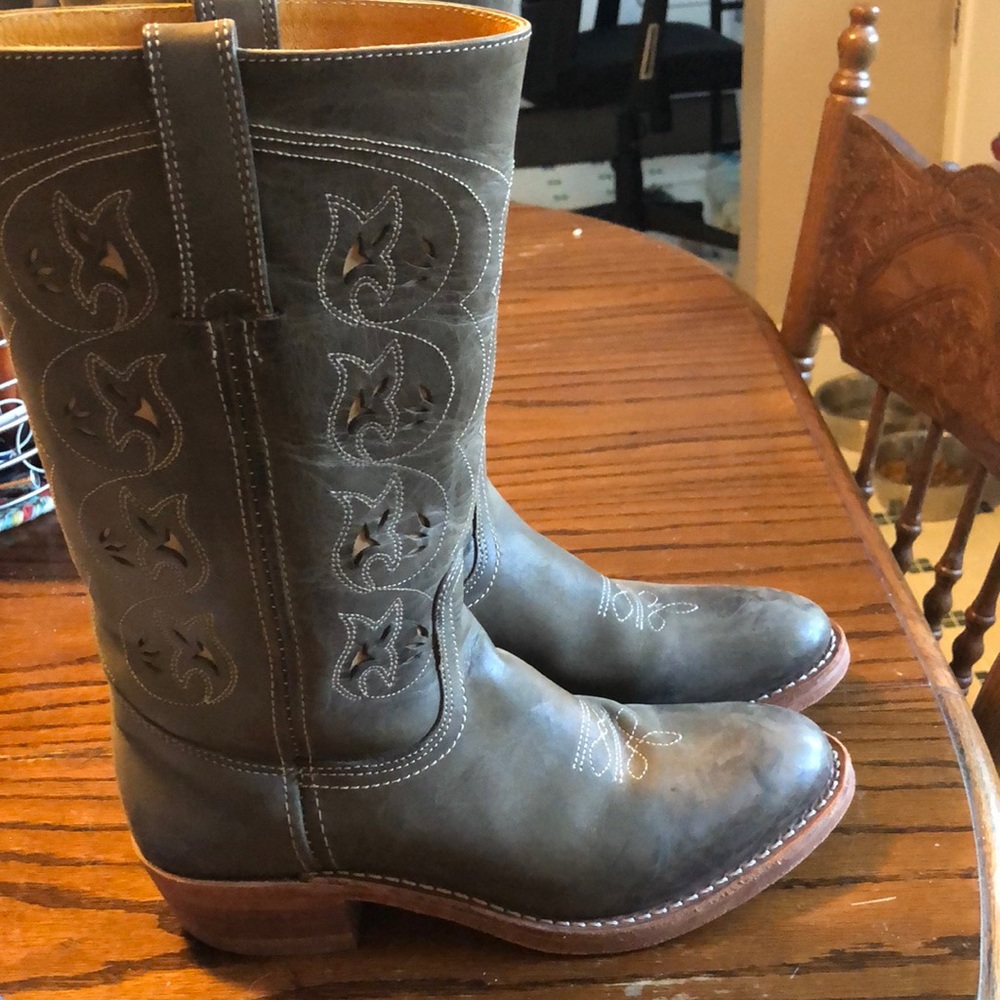 Frye Cowboy Boots .  Size 9 1/2